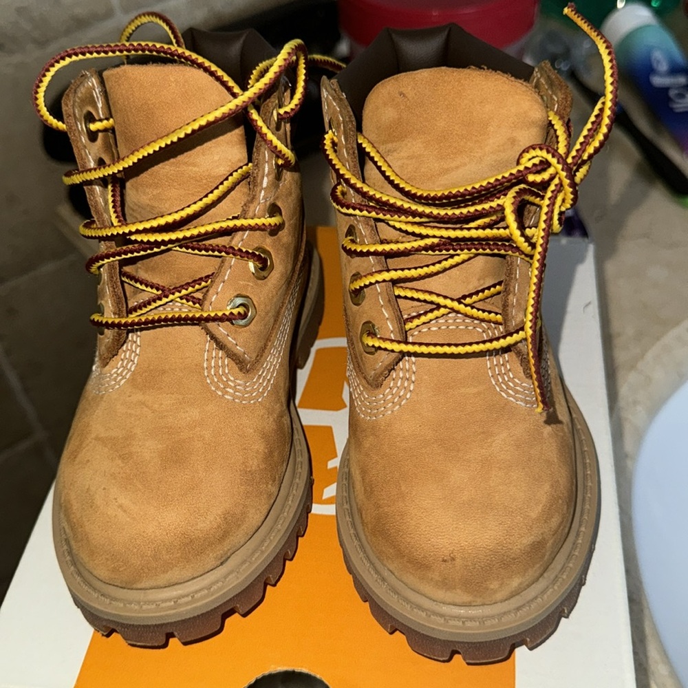 TODDLER TIMBERLAND BOOTS